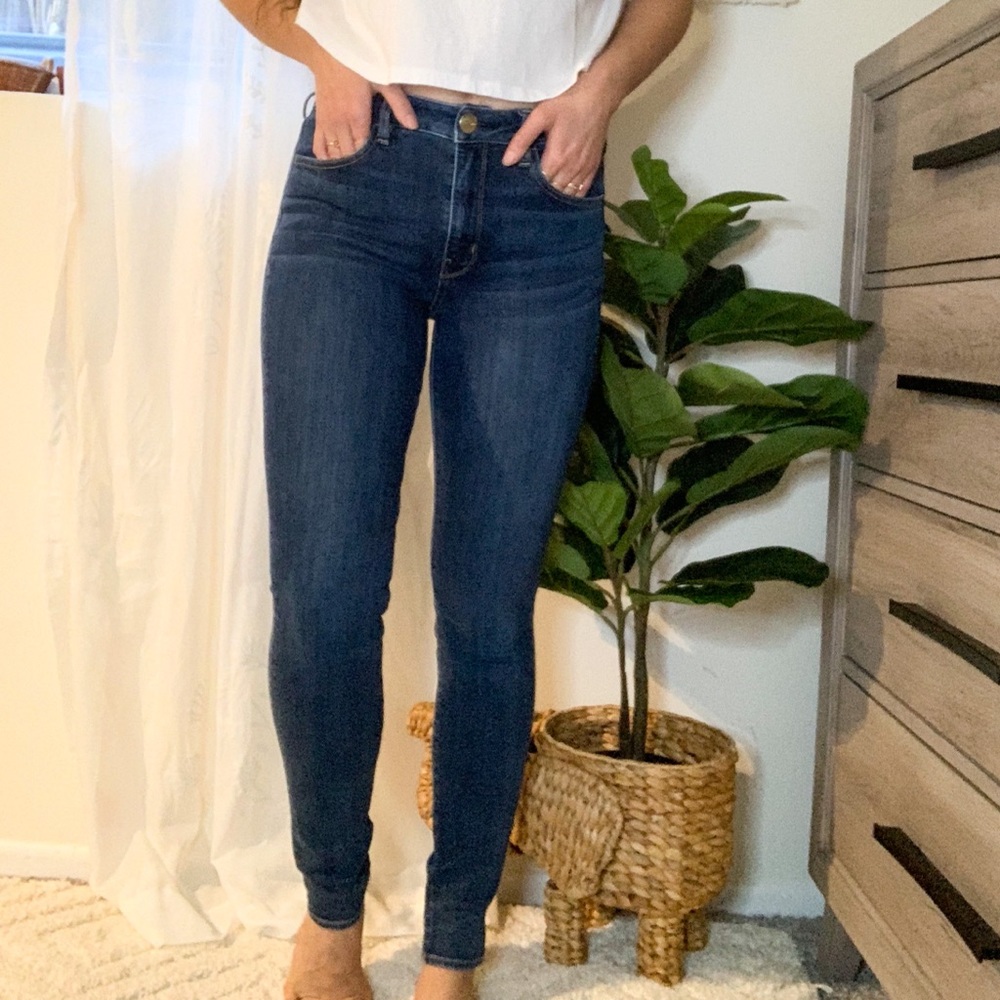 American Eagle High Rise Super Stretch Jegging